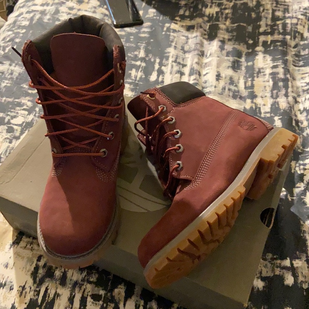 Burgundy construction timberlands